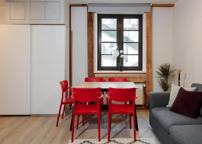 科诺尔套房&公寓