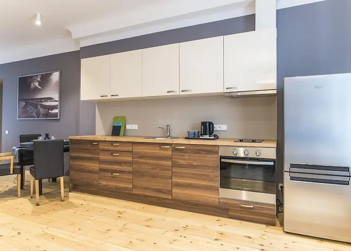 科诺尔套房&公寓 公寓 里加