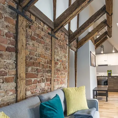 Colonel & * Ρίγα