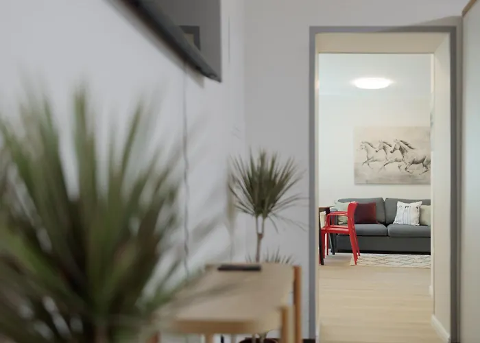 Colonel Suites&apartments *