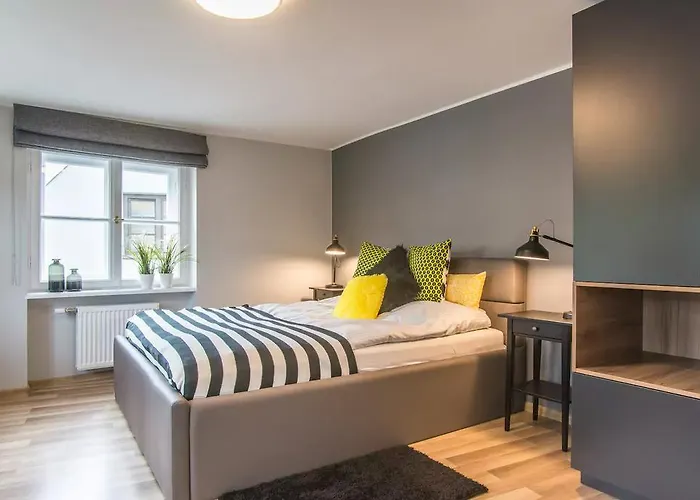 Colonel Suites&apartments *