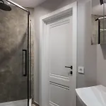 Colonel Suites&apartments