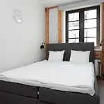 Appartement Colonel Suites&apartments *