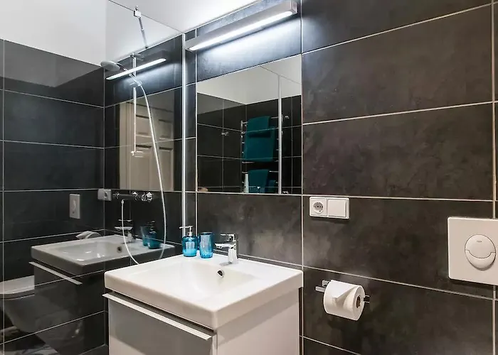 Colonel & Apartment Riga